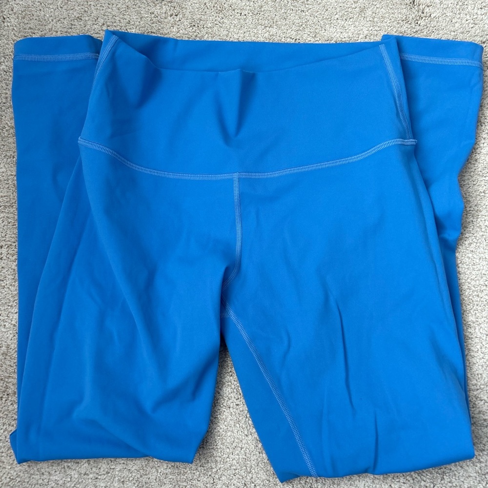Blue nile lululemon wunder under leggings
